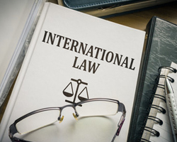 Leyes y relaciones internacionales