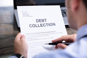 Lo que pueden y no pueden hacer los cobradores de deudas bajo la Ley de Prácticas Justas en el Cobro de Deudas
